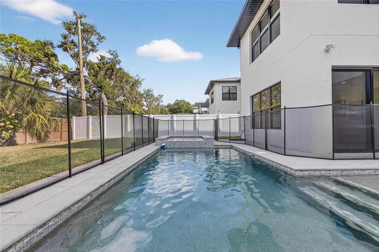 Image 63 of 84 For 2335 Oak Terrace