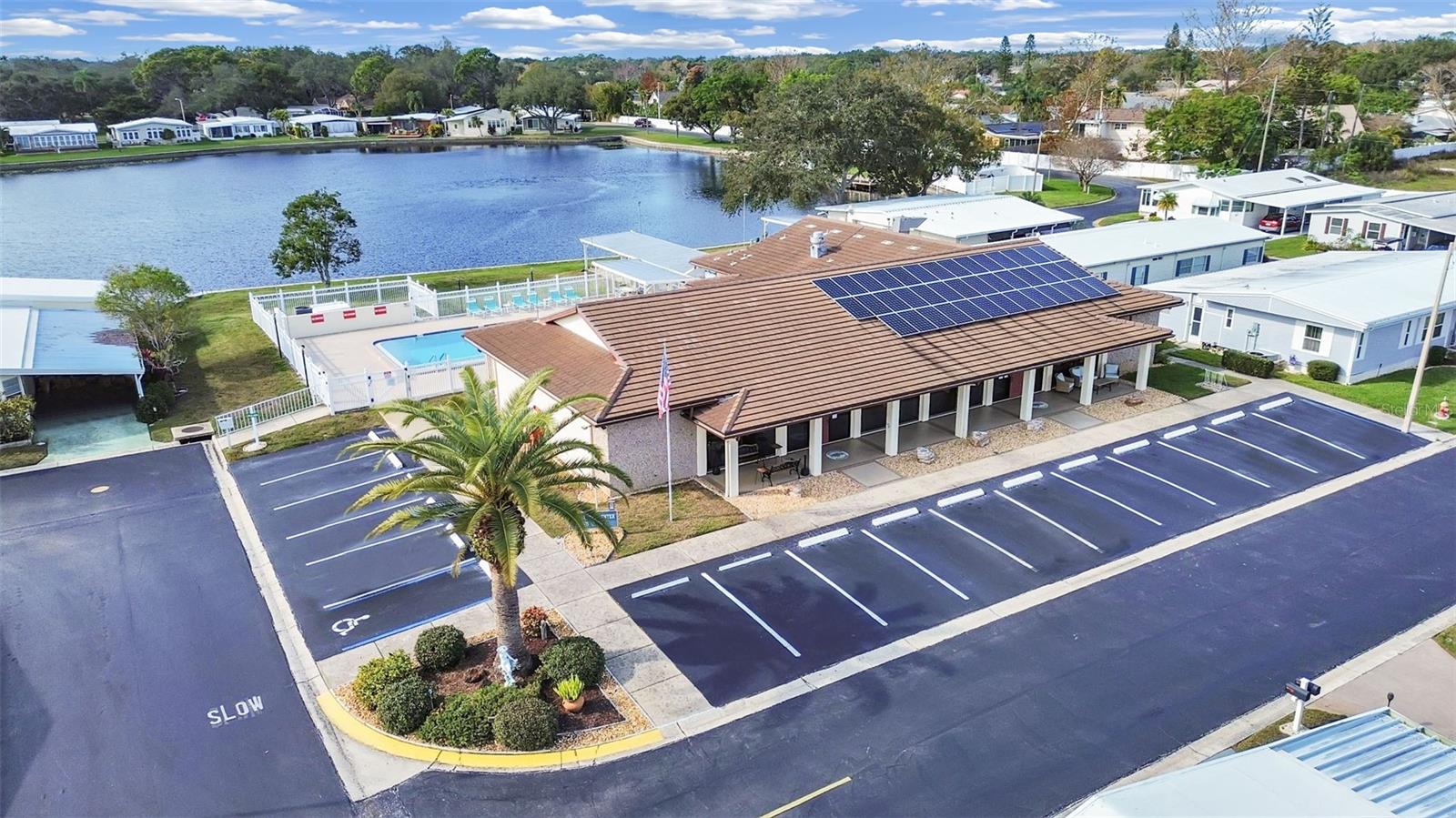 Image 20 of 24 For 12501 Ulmerton Road 119