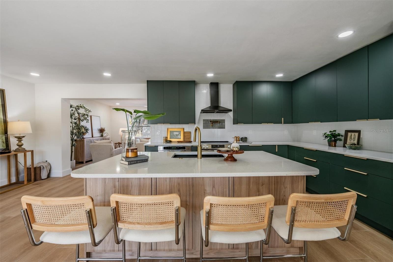 Image 18 of 40 For 4509 Fair Oaks Avenue