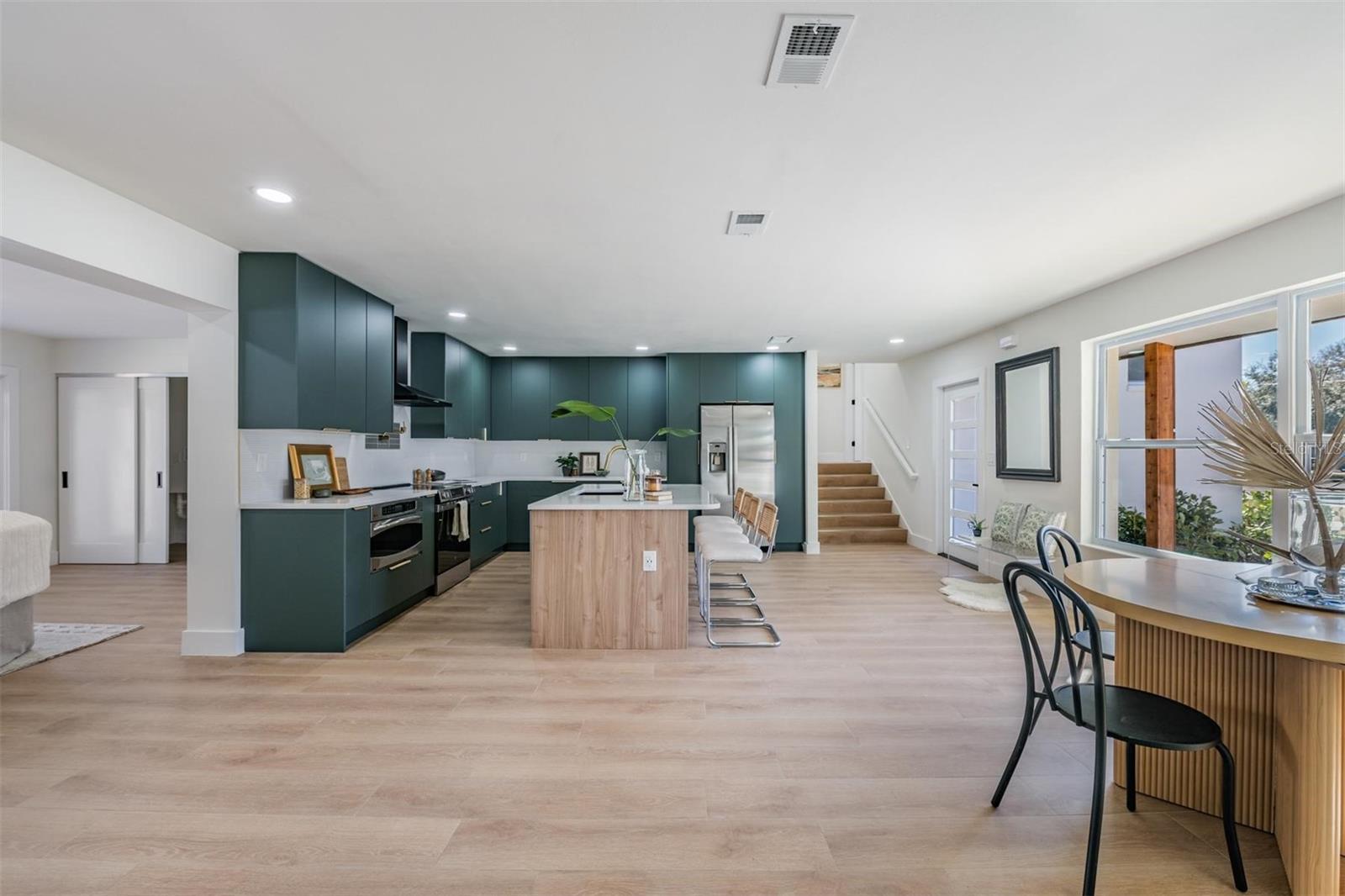 Image 4 of 40 For 4509 Fair Oaks Avenue