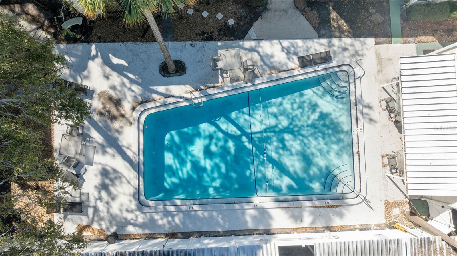 Image 17 of 21 For 4611 North B Street 232