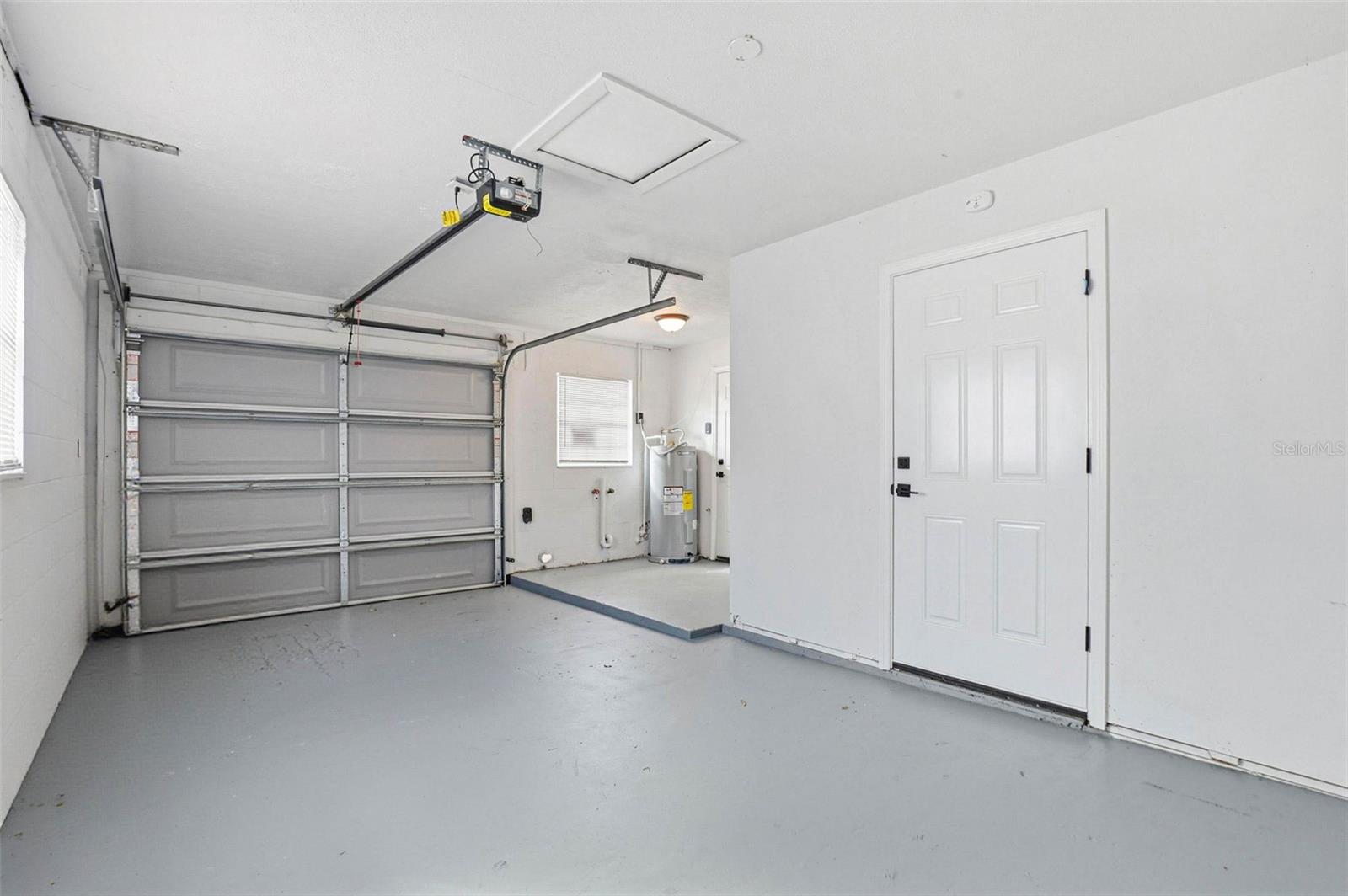 Image 39 of 49 For 1008 Hallwood Loop