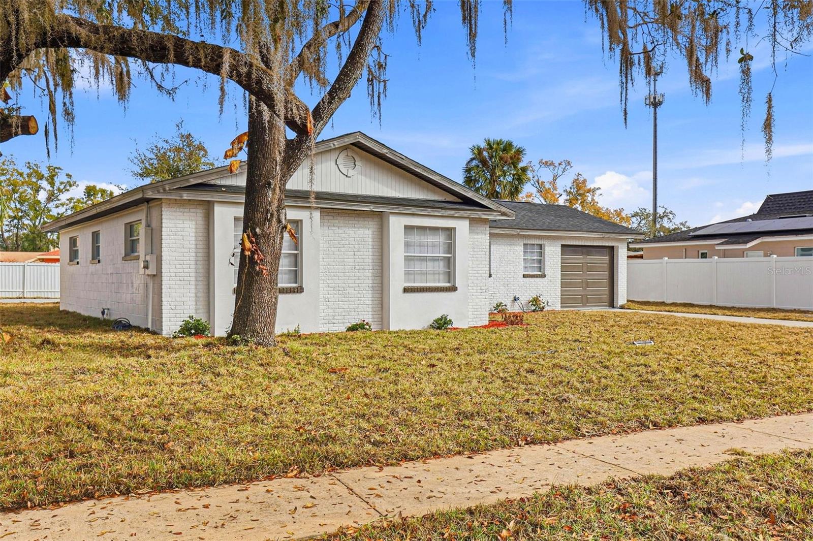 Image 5 of 49 For 1008 Hallwood Loop