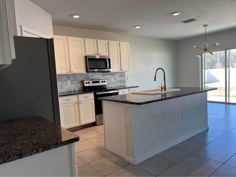 Image 2 of 16 For 1703 Johnson Pointe Drive