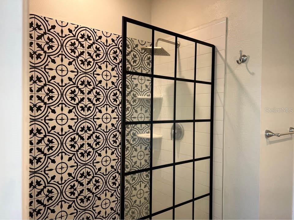 Image 8 of 16 For 1703 Johnson Pointe Drive