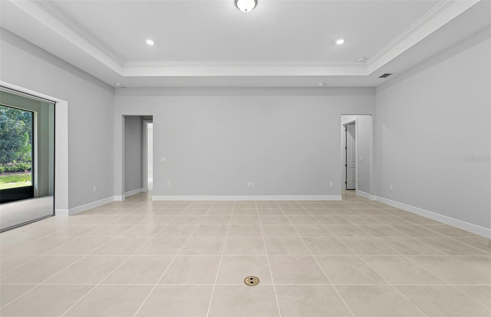 Image 6 of 36 For 6200 82nd Terrace Road