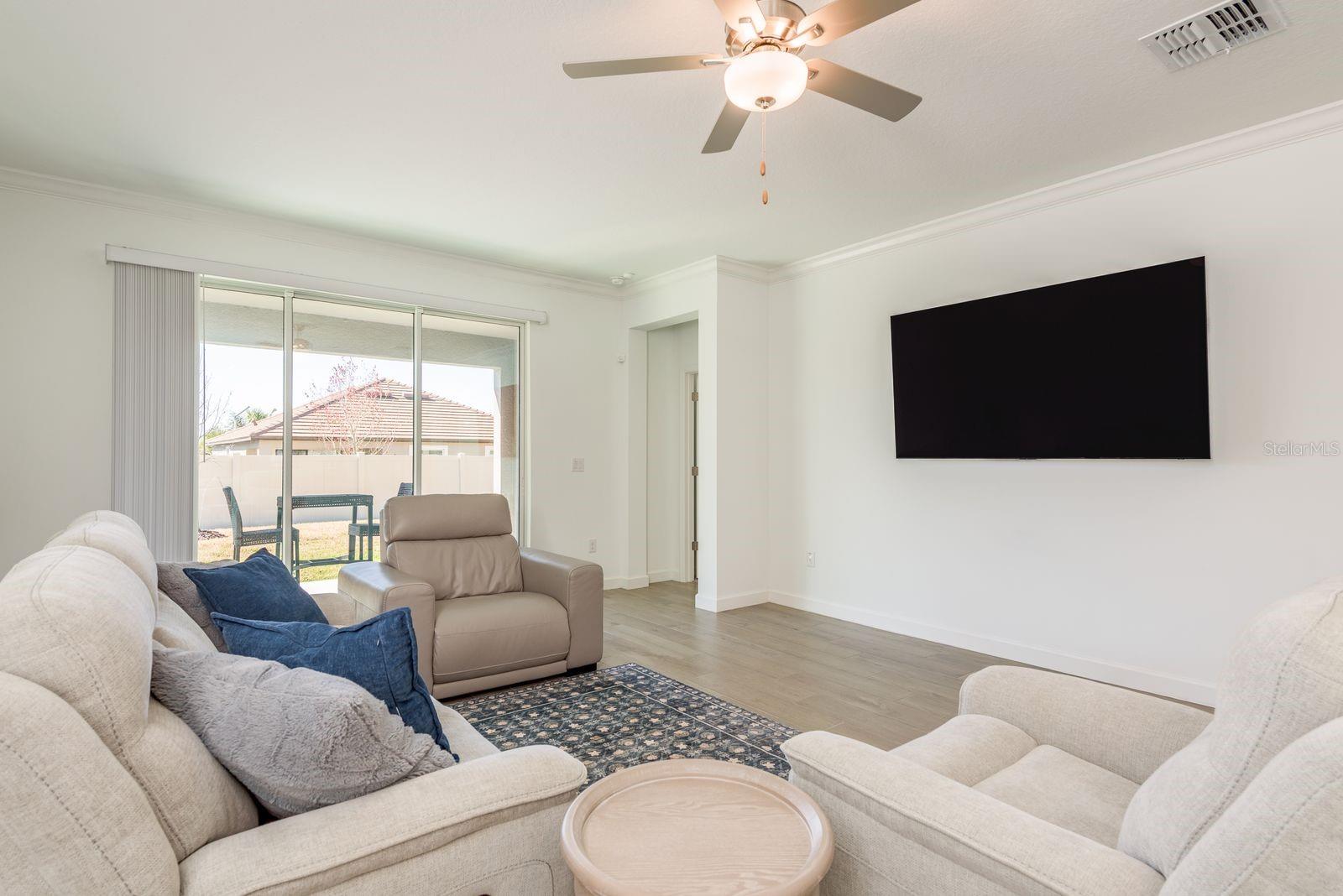 Image 7 of 70 For 10661 Tupper Cay Drive