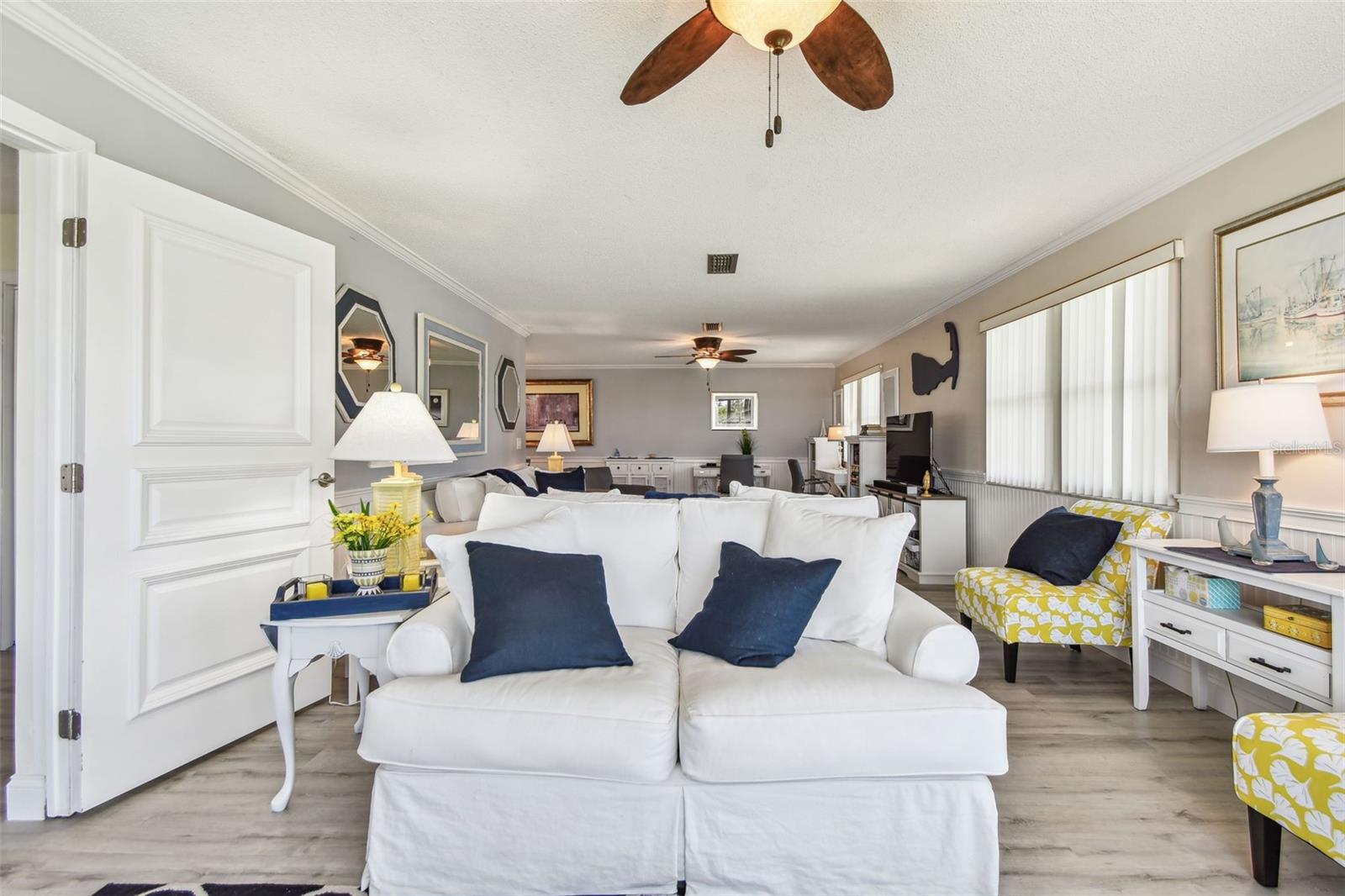 Image 24 of 59 For 5960 30th Avenue S 414