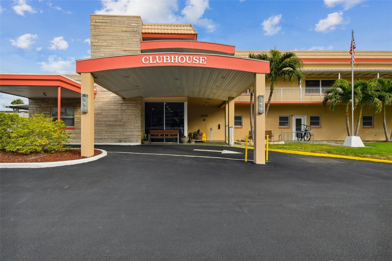 Image 44 of 59 For 5960 30th Avenue S 414