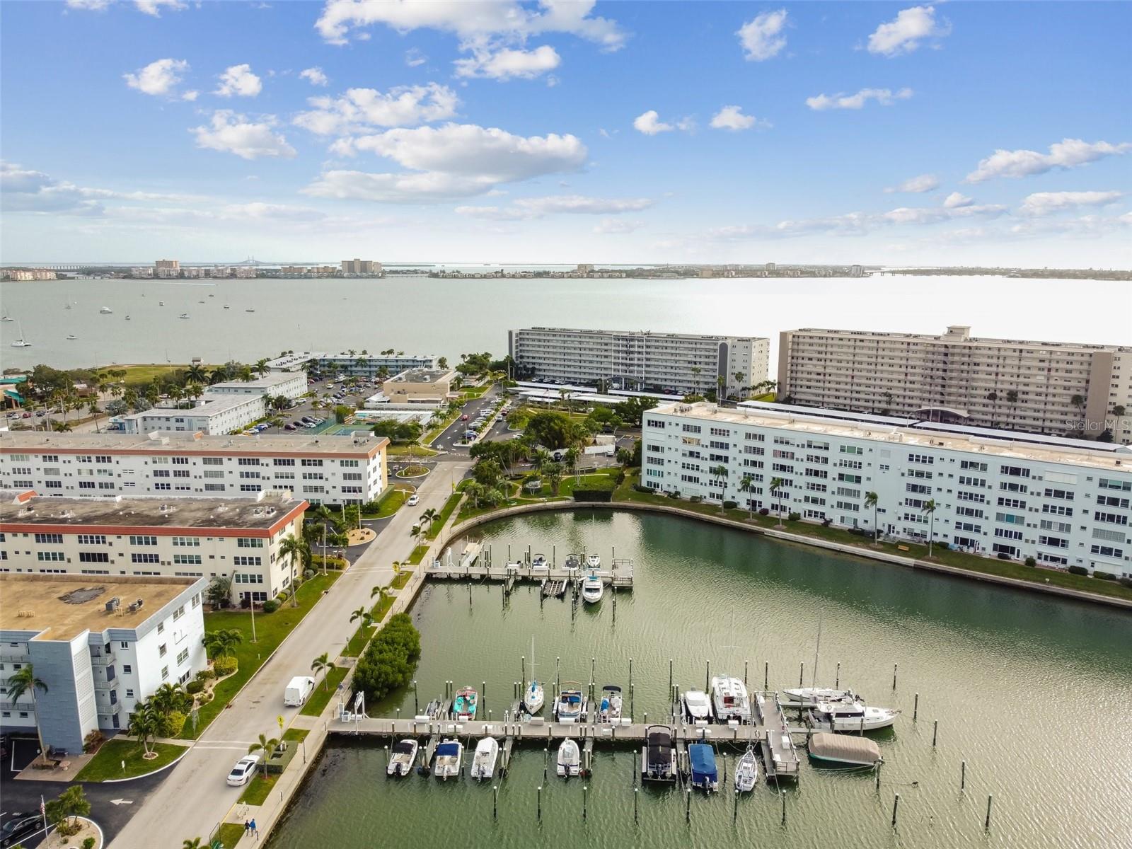 Image 45 of 59 For 5960 30th Avenue S 414