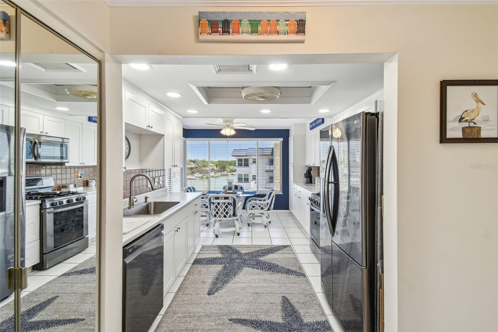 Image 8 of 59 For 5960 30th Avenue S 414