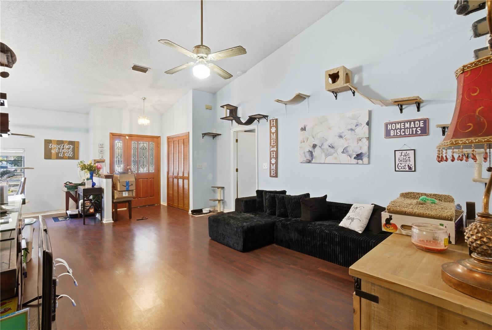 Image 8 of 52 For 1250 Carpenter Road