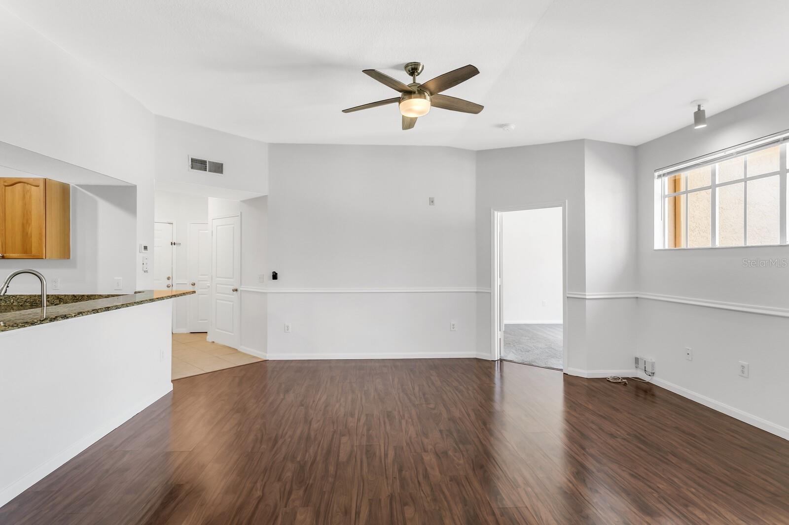 Image 10 of 53 For 5125 Palm Springs Boulevard 12205