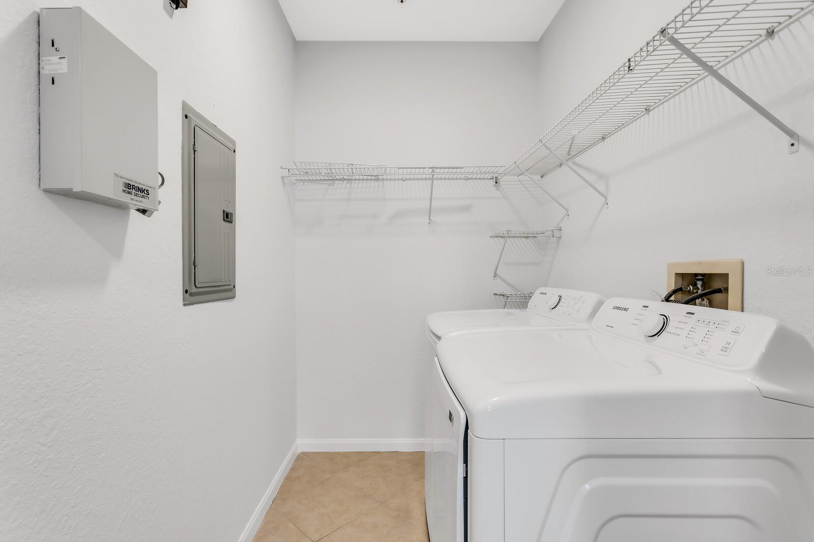 Image 31 of 53 For 5125 Palm Springs Boulevard 12205