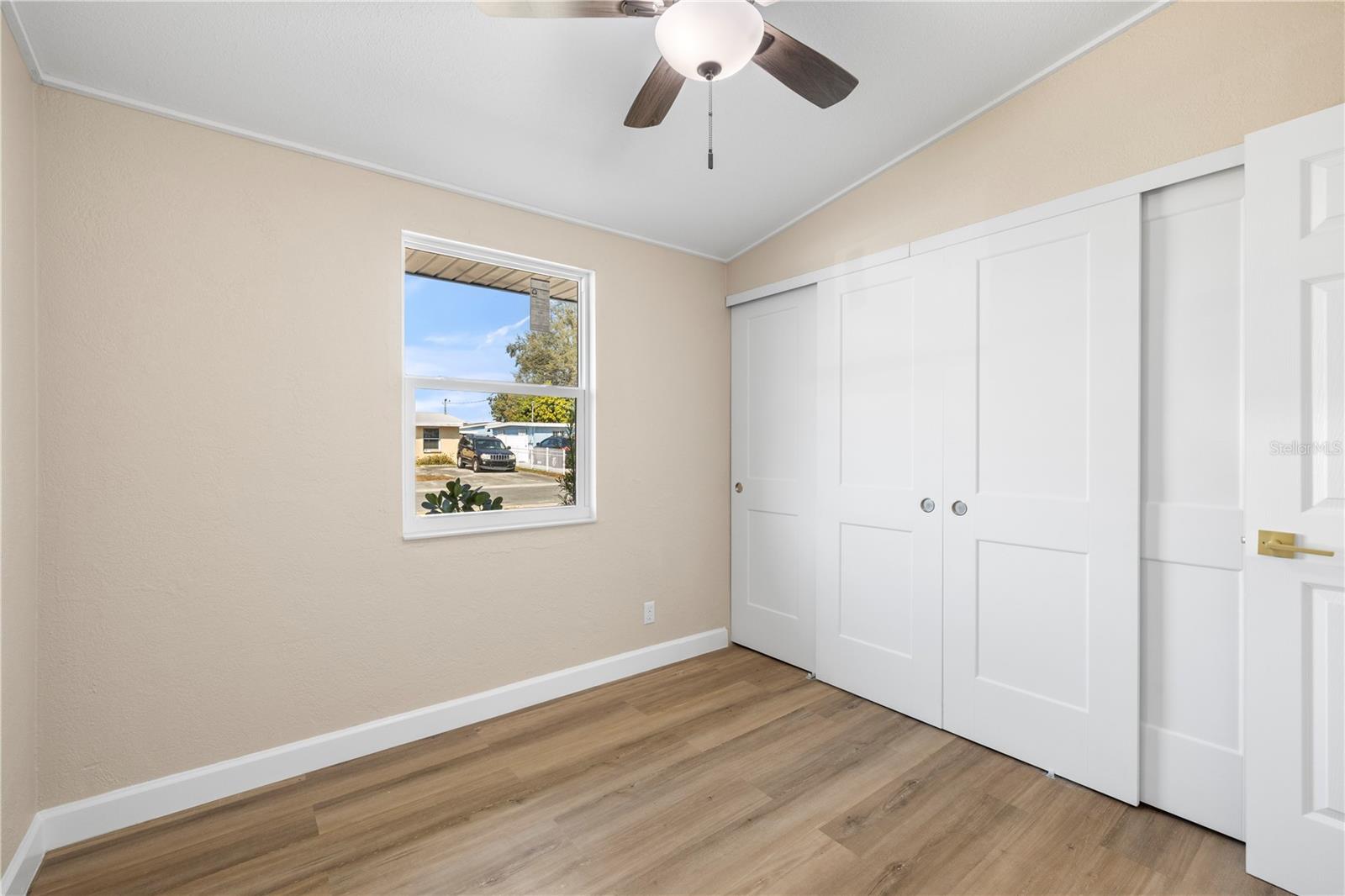 Image 24 of 39 For 3904 Crawford Street