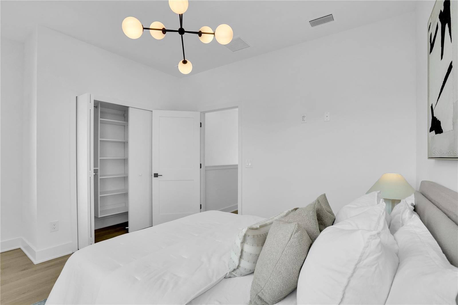 Image 22 of 30 For 3002 Platt  7