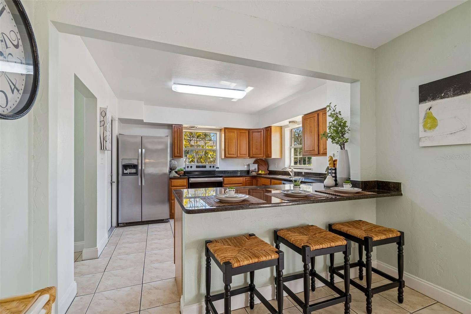 Image 10 of 46 For 6041 5th Avenue N