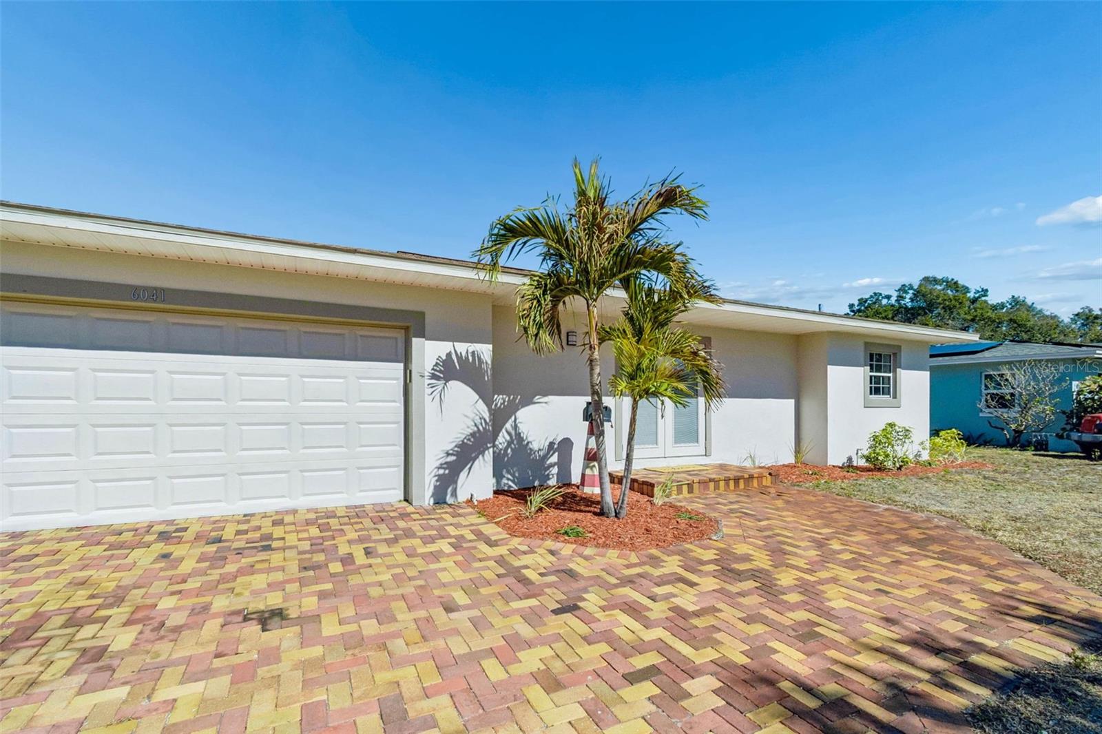 Image 43 of 46 For 6041 5th Avenue N