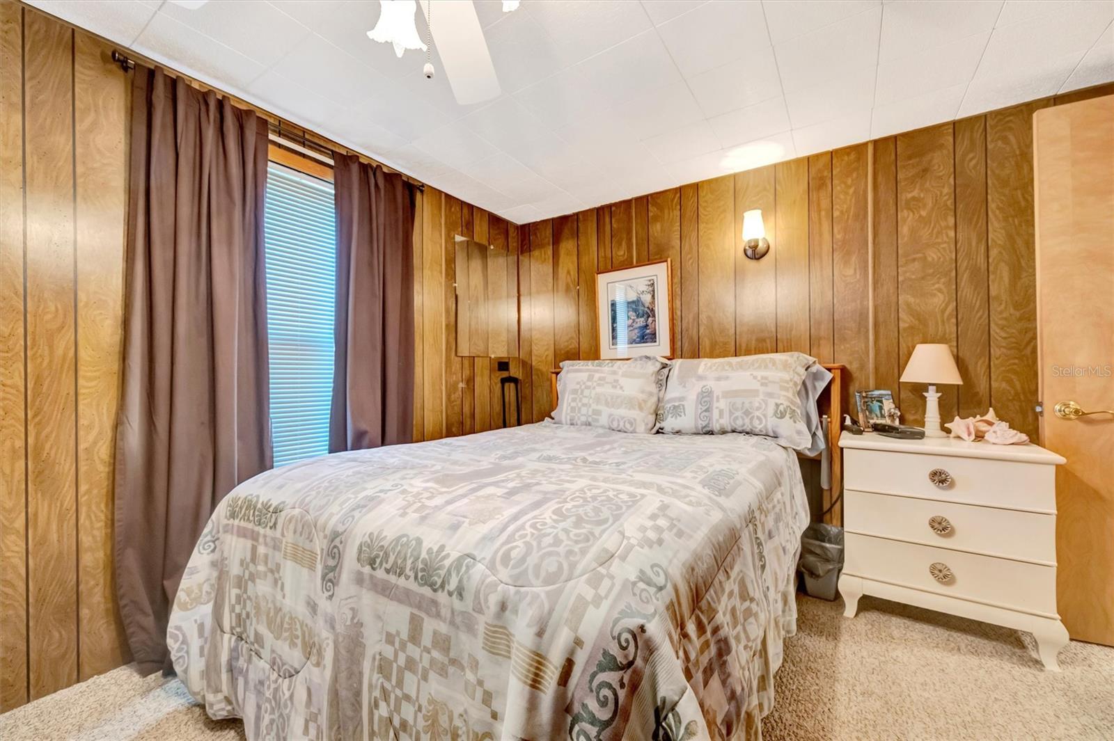 Image 26 of 57 For 132 Saint Lucia Loop