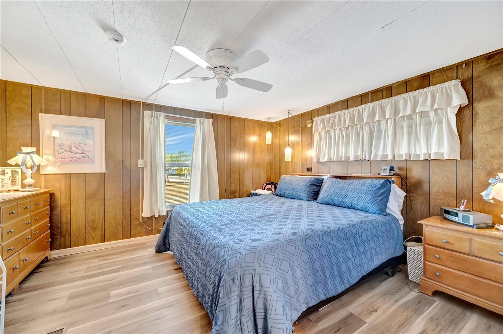 Image 31 of 57 For 132 Saint Lucia Loop