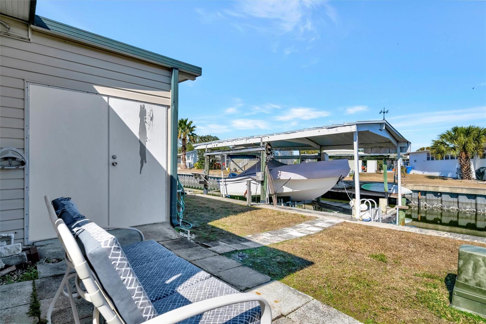 Image 42 of 57 For 132 Saint Lucia Loop