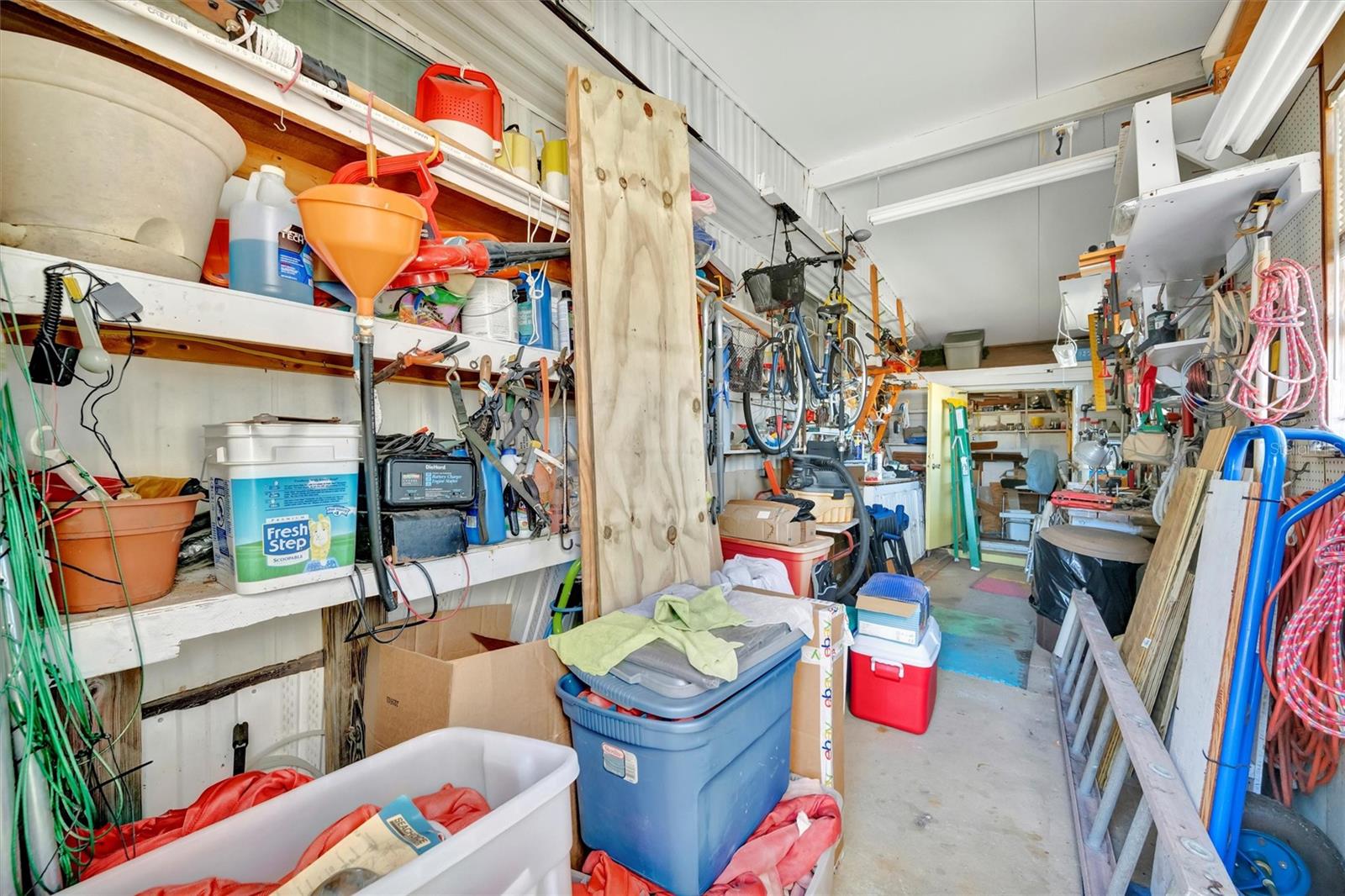 Image 44 of 57 For 132 Saint Lucia Loop