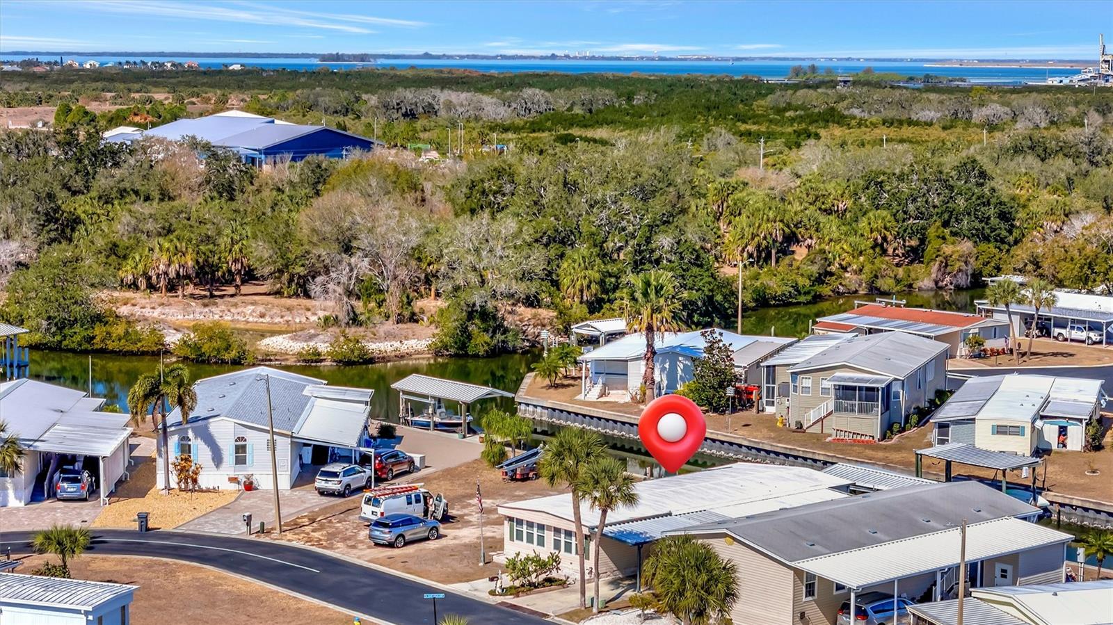 Image 47 of 57 For 132 Saint Lucia Loop