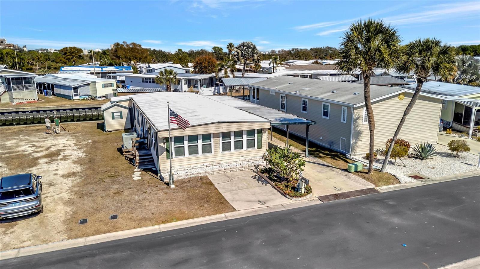 Image 48 of 57 For 132 Saint Lucia Loop