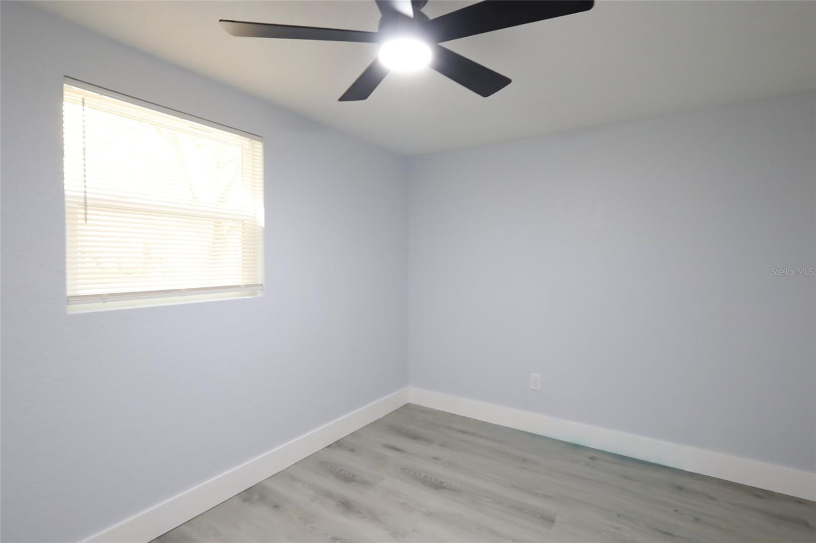 Image 24 of 29 For 1101 Bethune Street