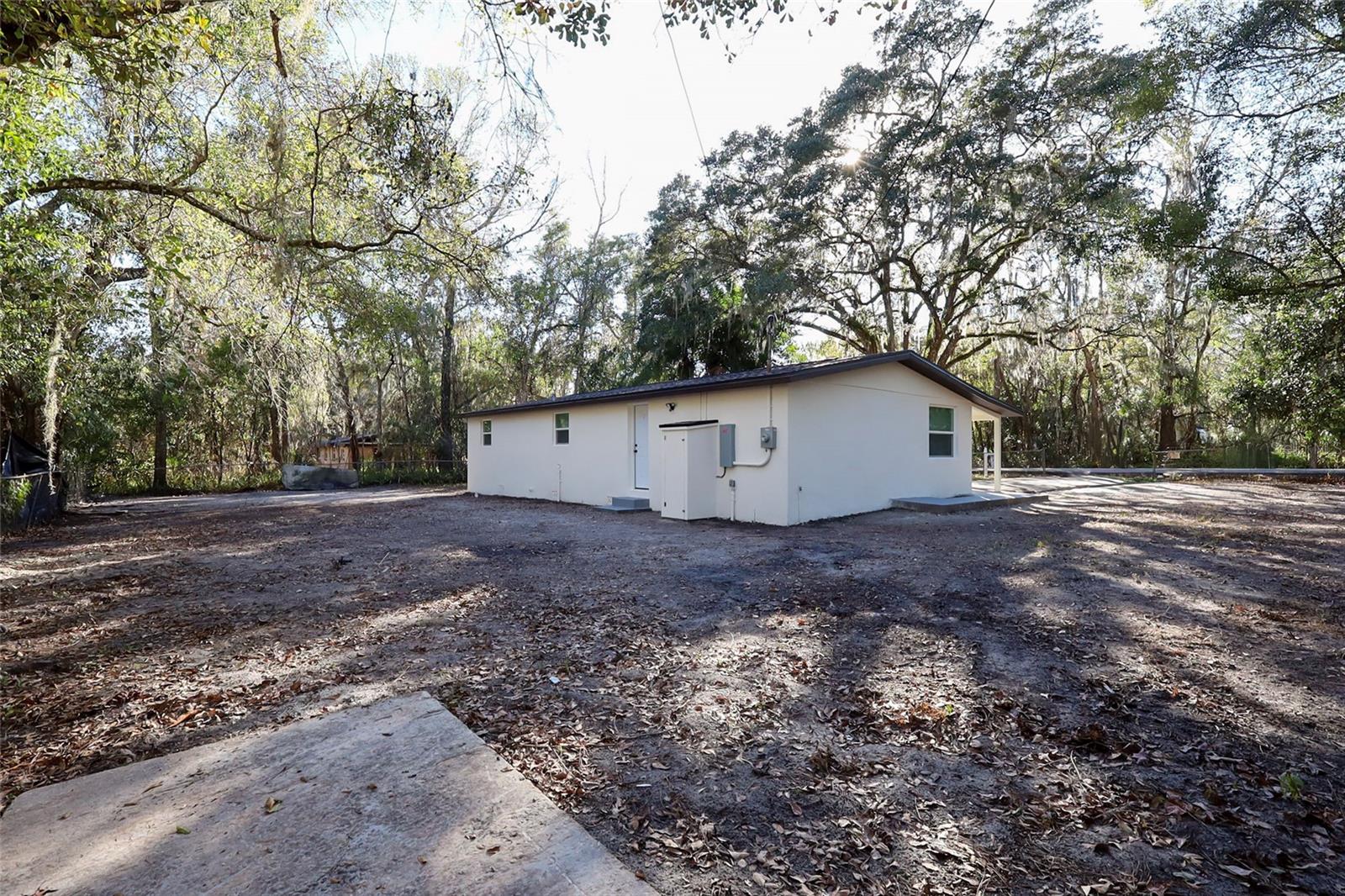 Image 28 of 29 For 1101 Bethune Street