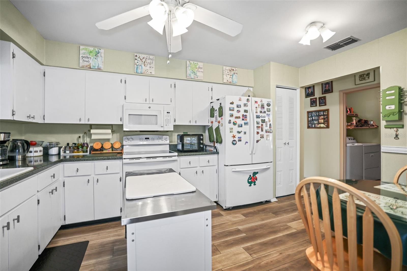 Image 6 of 20 For 2790 Lomond Drive