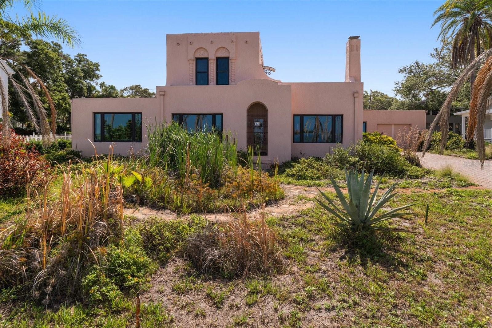 Image 11 of 35 For 43 Edgewater Drive