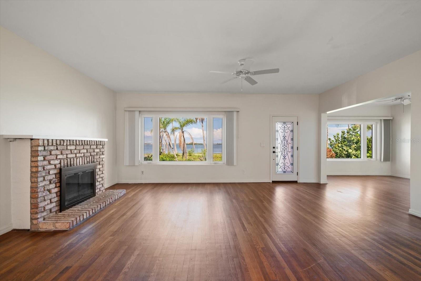 Image 16 of 35 For 43 Edgewater Drive