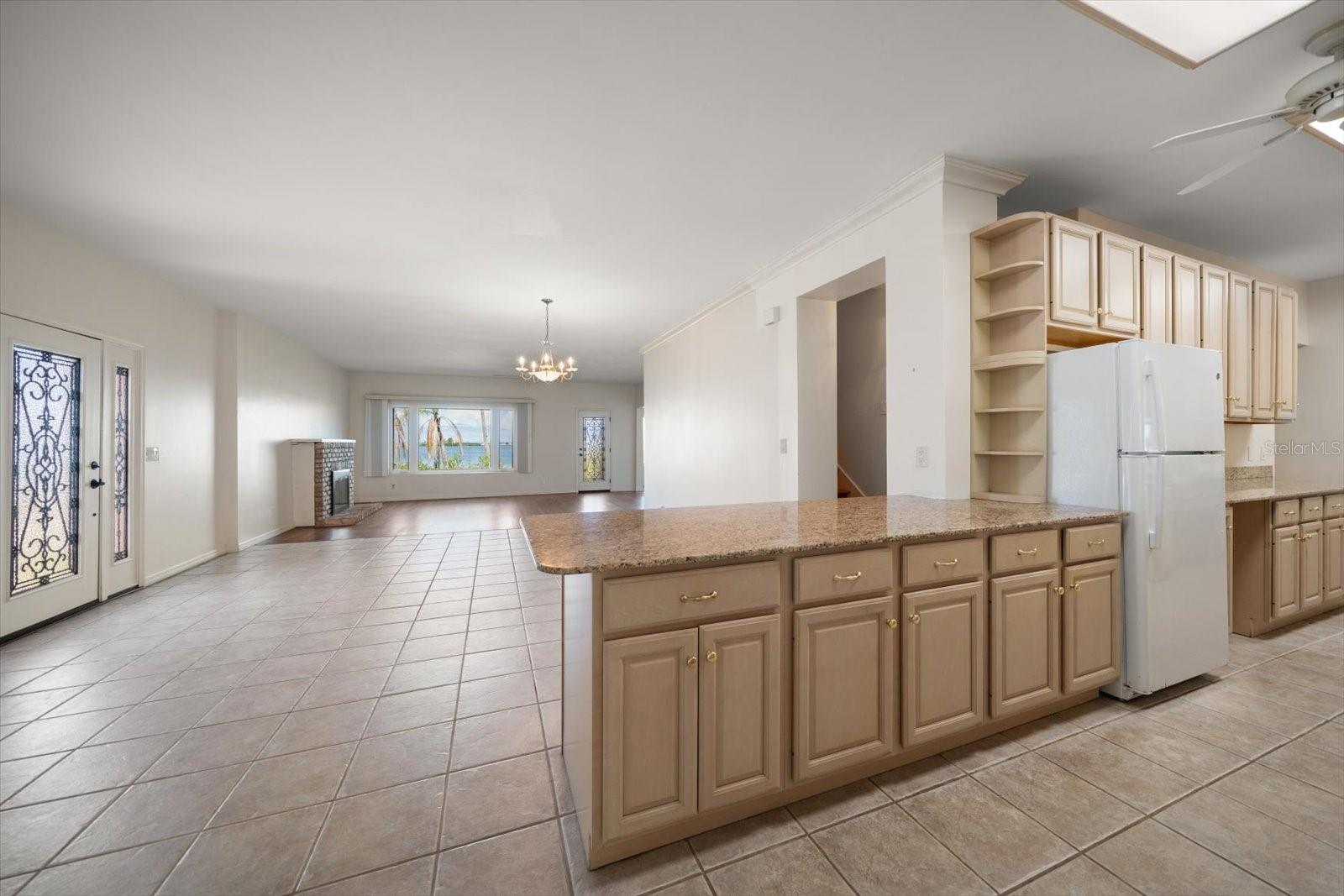 Image 19 of 35 For 43 Edgewater Drive