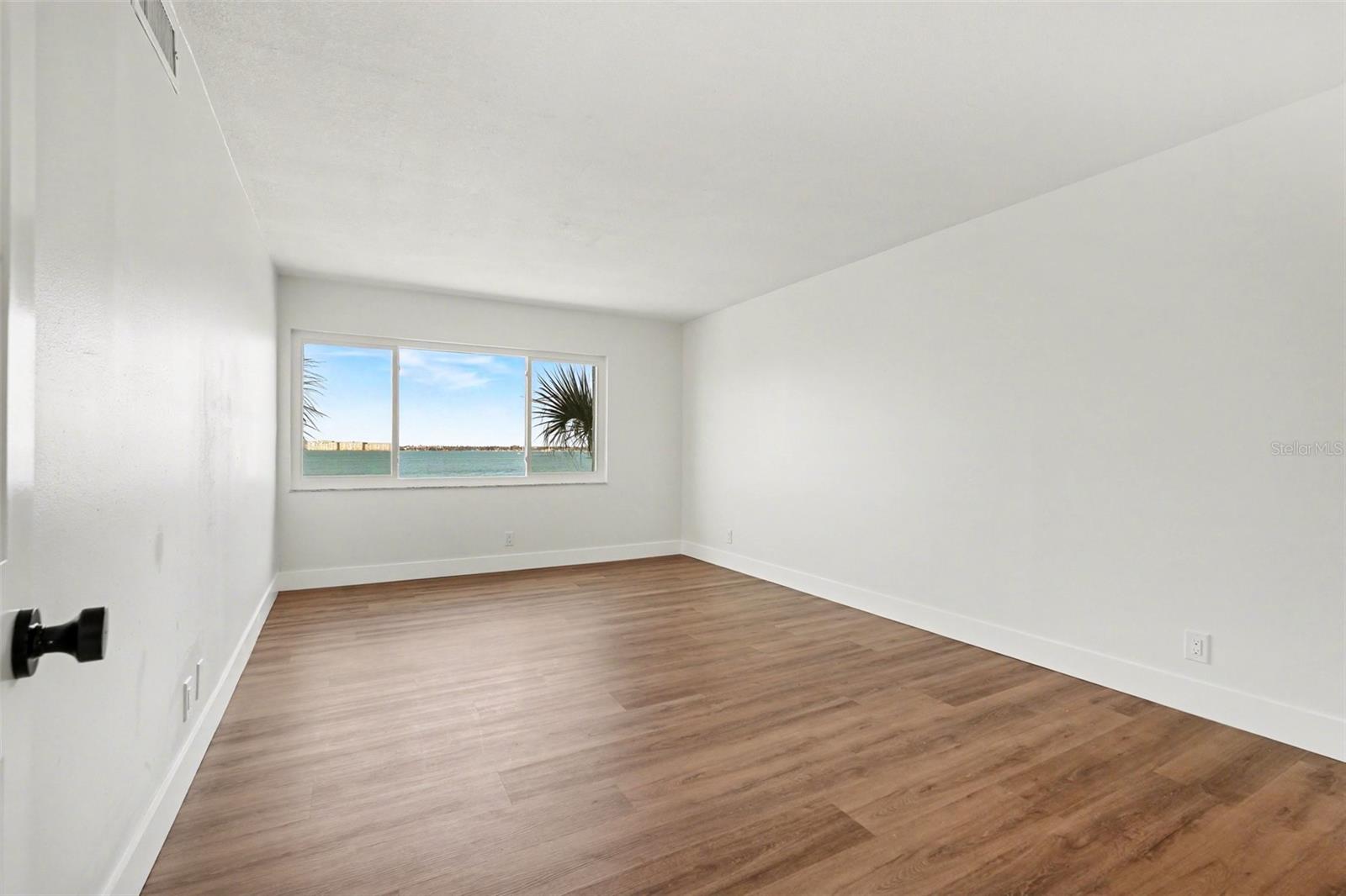 Image 14 of 35 For 5541 Puerta Del Sol Boulevard S 314