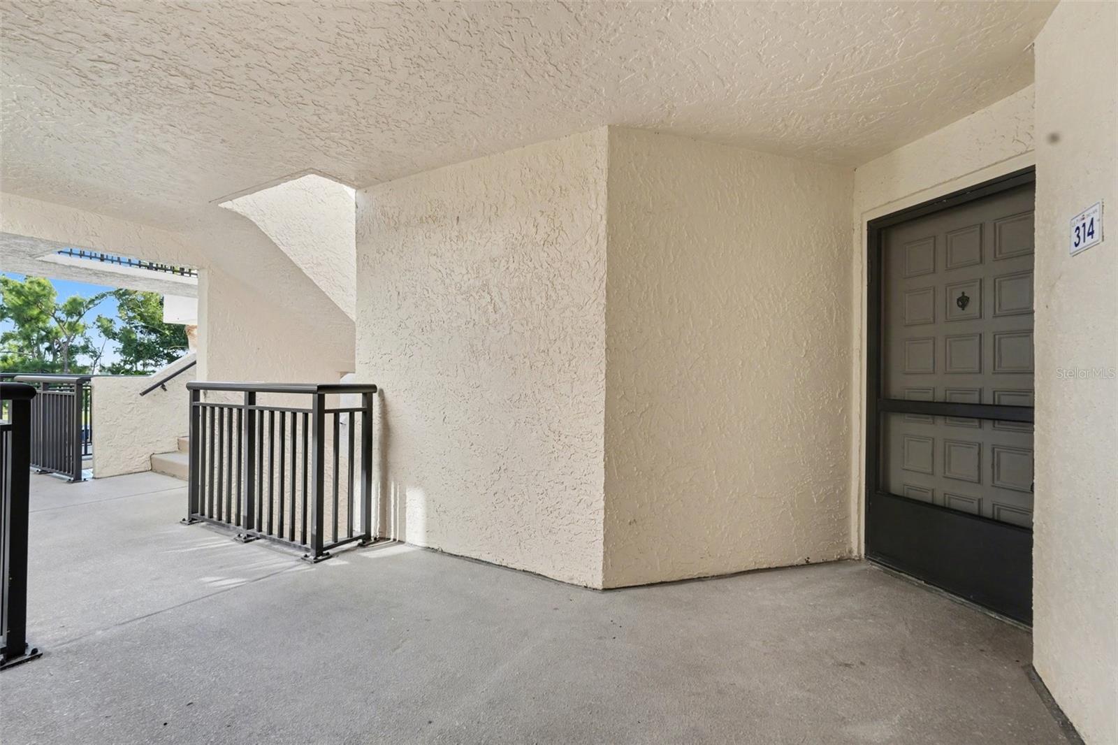 Image 2 of 35 For 5541 Puerta Del Sol Boulevard S 314