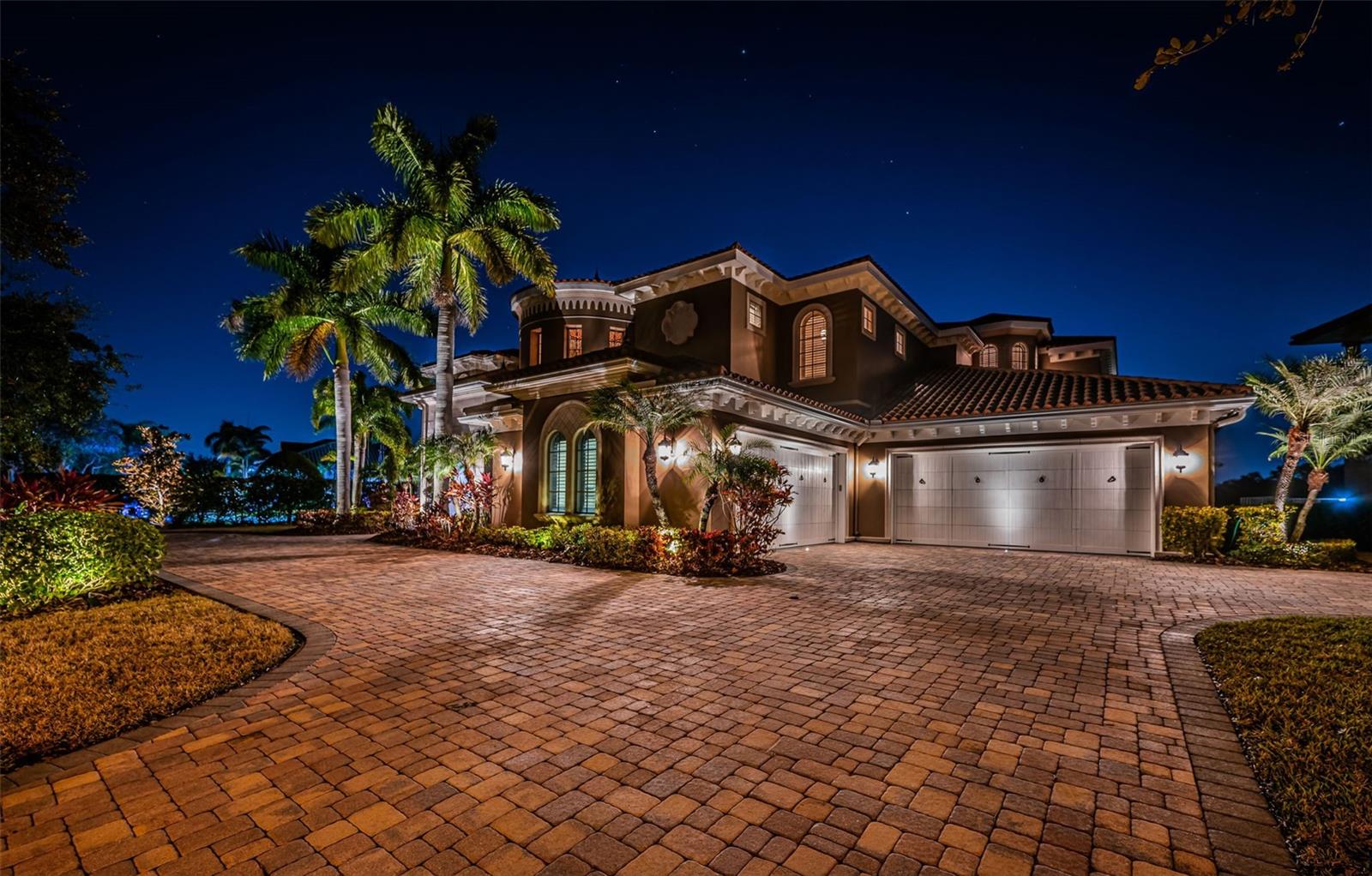 Image 4 of 90 For 9209 Silverthorn Road