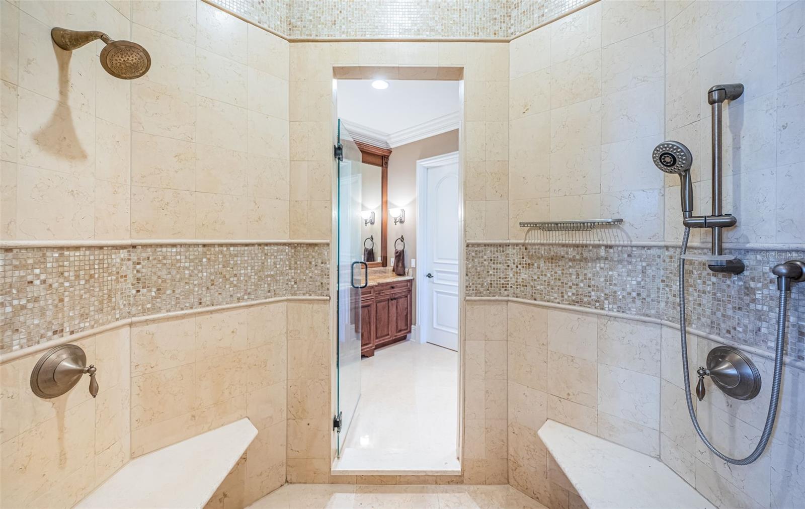 Image 50 of 90 For 9209 Silverthorn Road