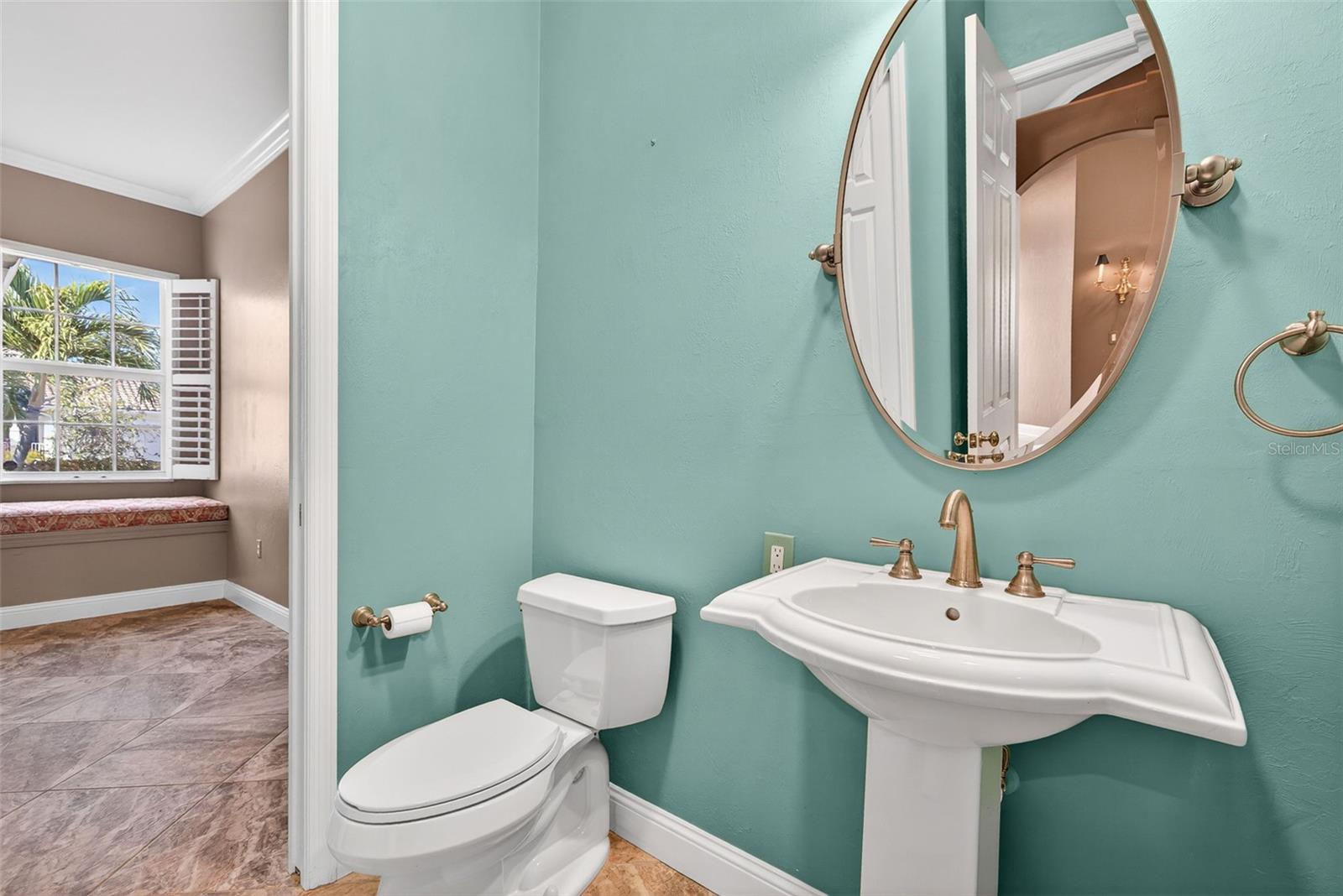 Image 14 of 45 For 15233 Cape Sable Lane