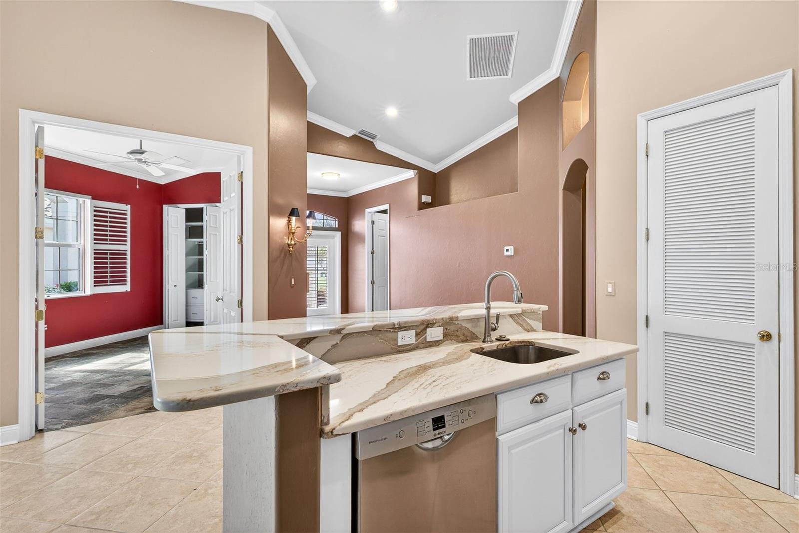 Image 22 of 45 For 15233 Cape Sable Lane