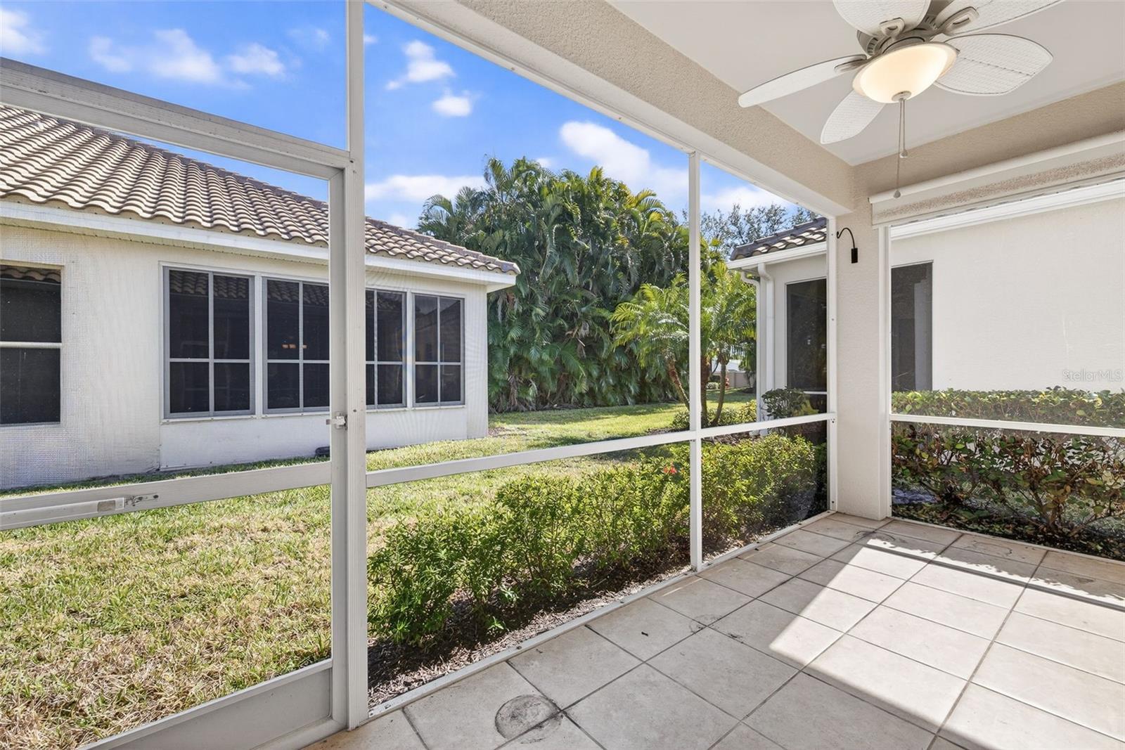 Image 41 of 45 For 15233 Cape Sable Lane