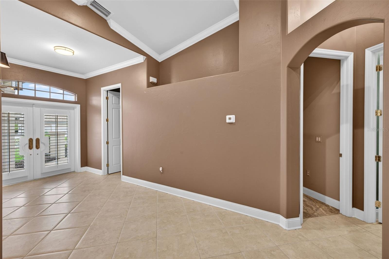 Image 9 of 45 For 15233 Cape Sable Lane