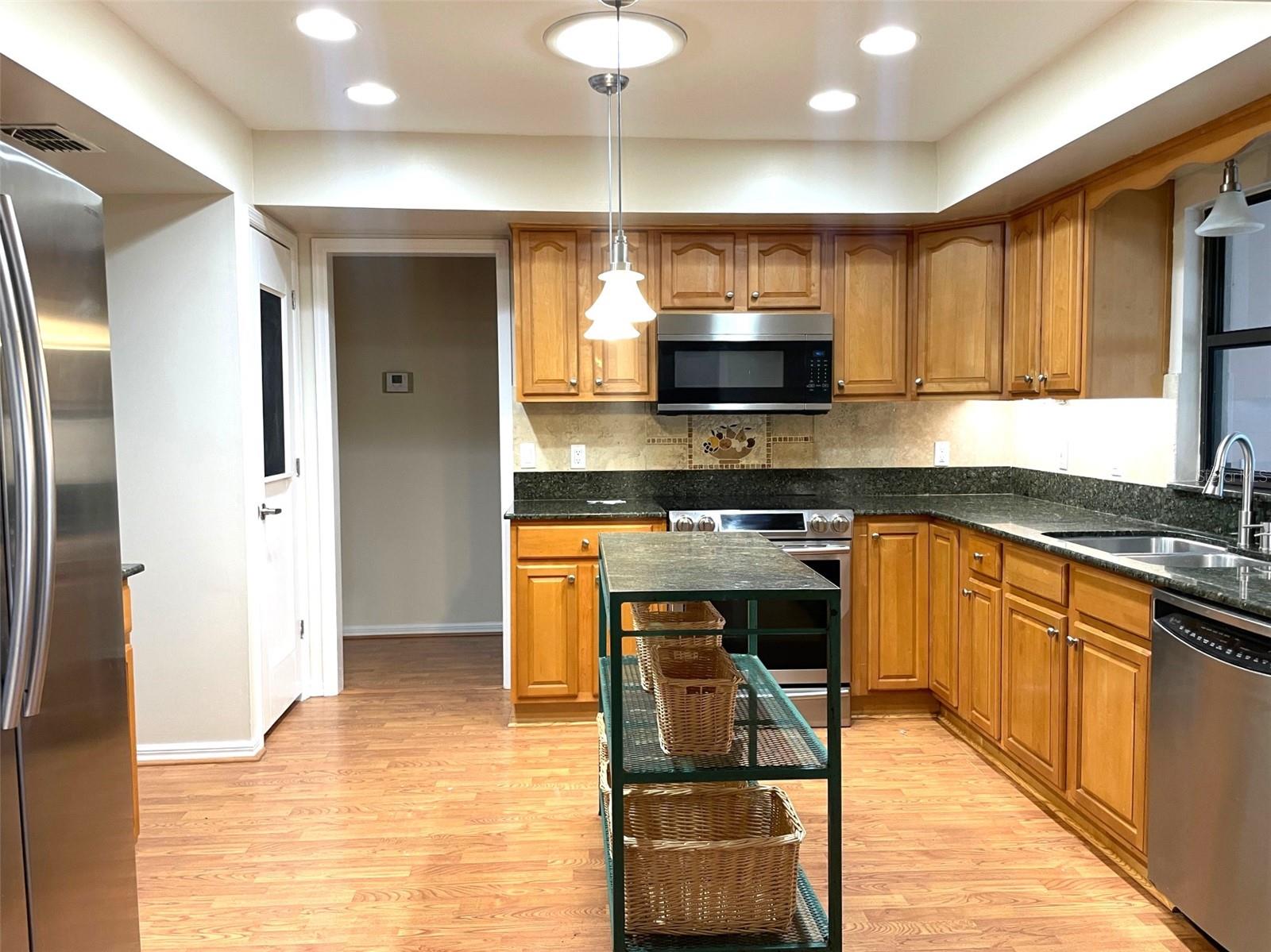 Image 7 of 17 For 3408 Valley Ranch Drive