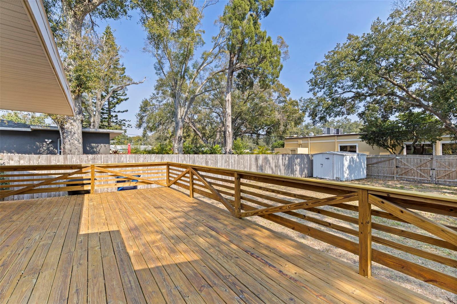 Image 25 of 30 For 3827 17th Street N