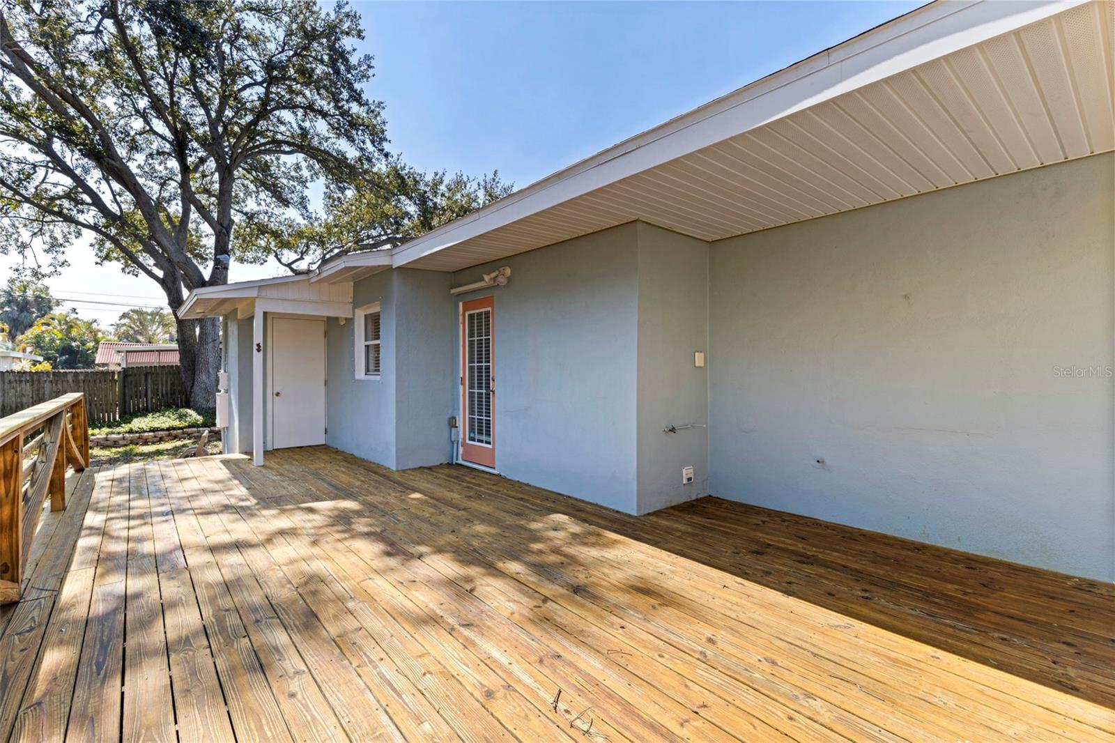 Image 27 of 30 For 3827 17th Street N