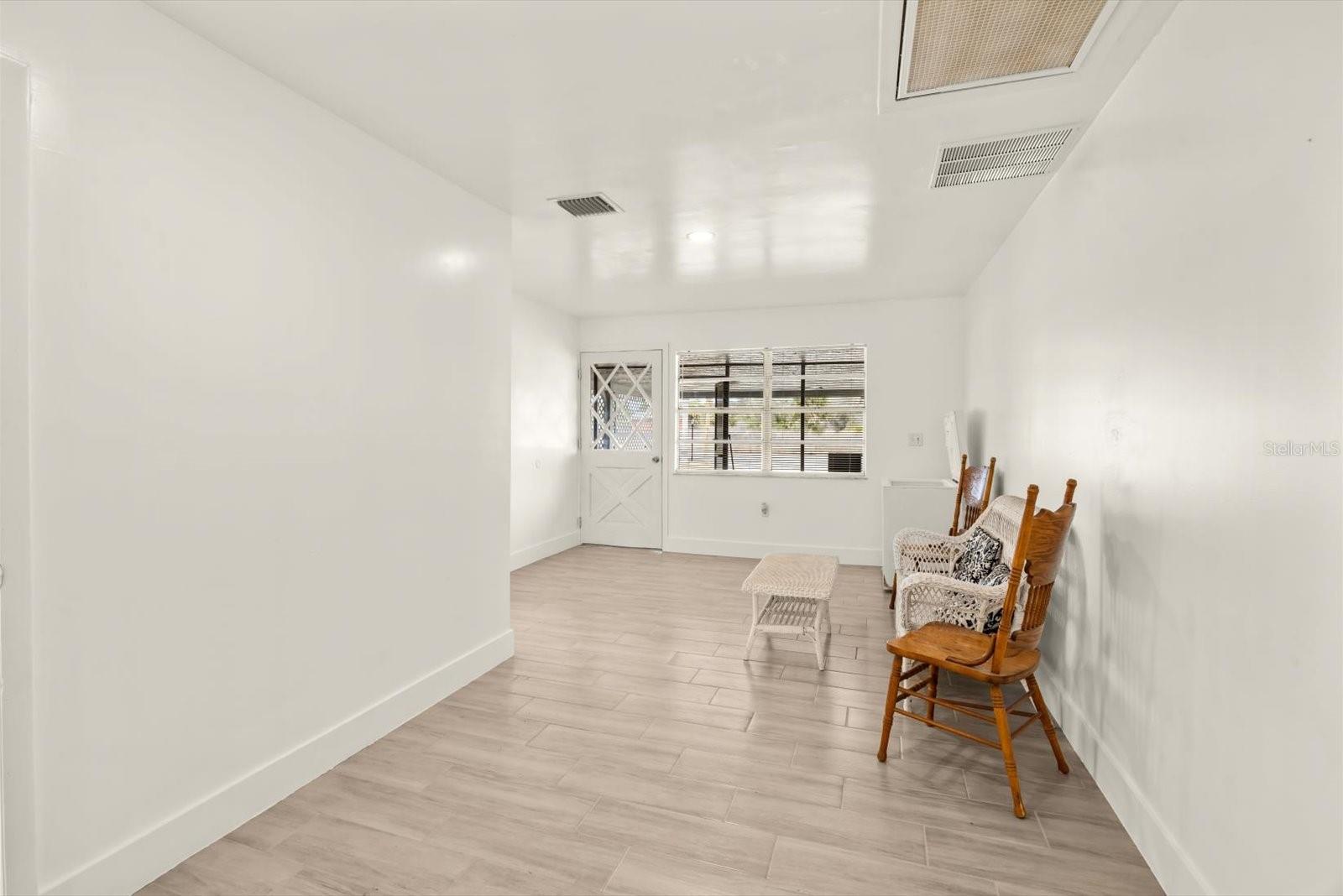 Image 13 of 33 For 31300 Us Highway 441 N