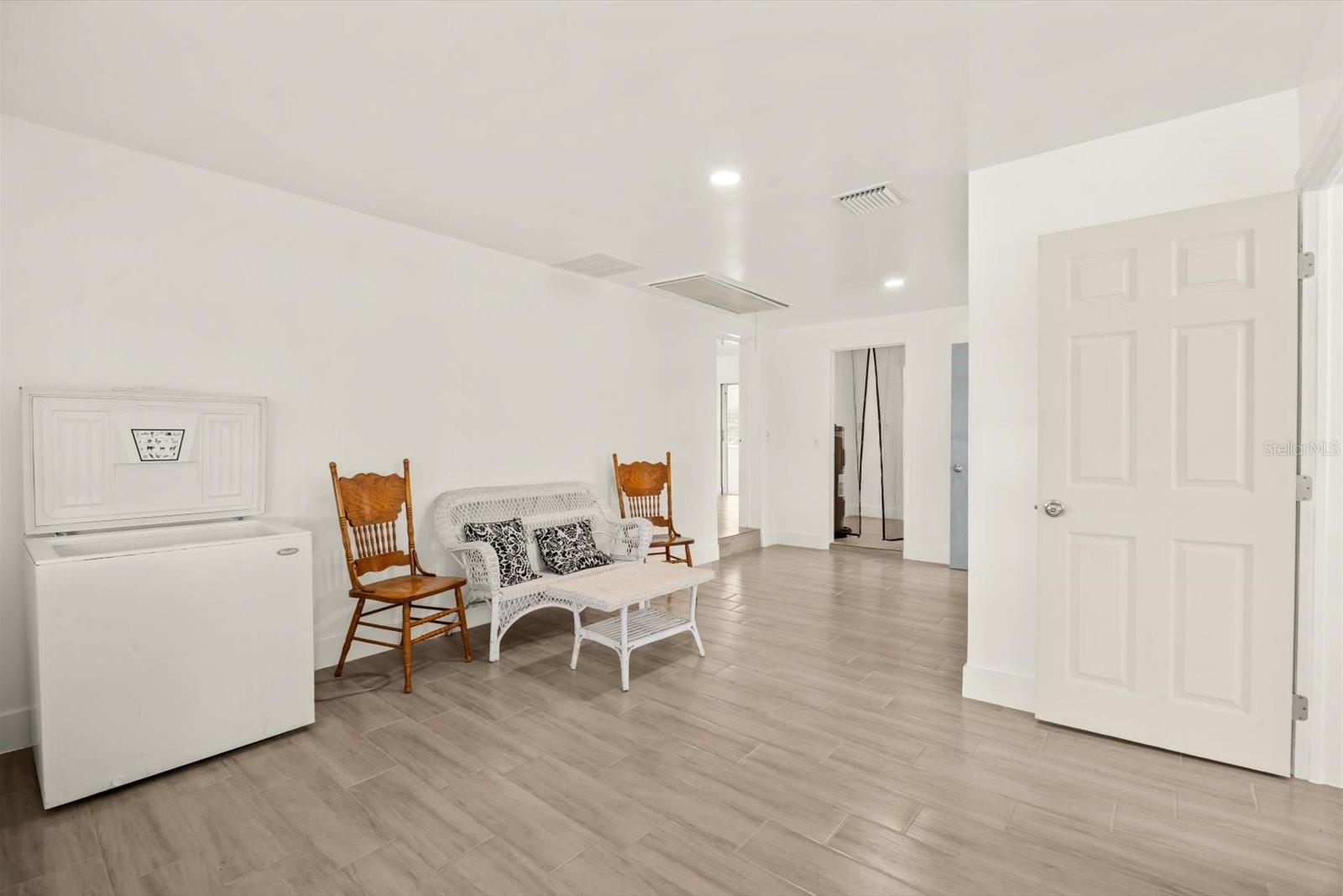 Image 14 of 33 For 31300 Us Highway 441 N