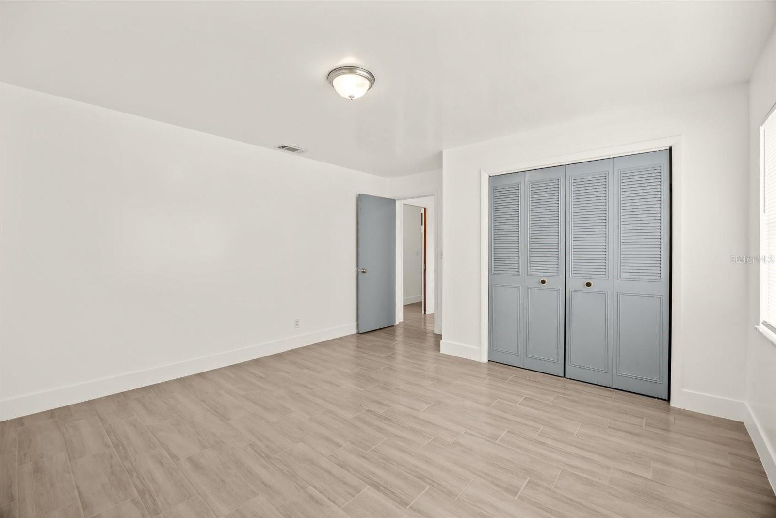 Image 16 of 33 For 31300 Us Highway 441 N