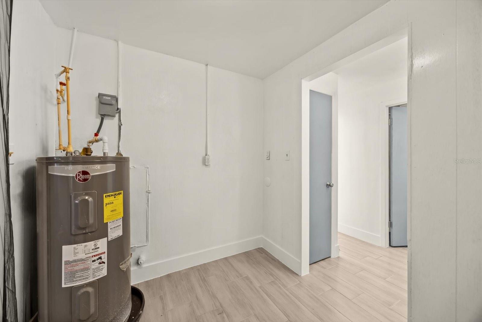 Image 28 of 33 For 31300 Us Highway 441 N