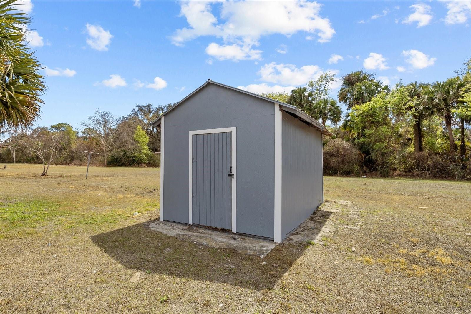 Image 32 of 33 For 31300 Us Highway 441 N